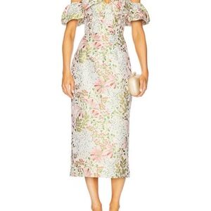 Elliatt Floral Print Off-Shoulder Midi Dress